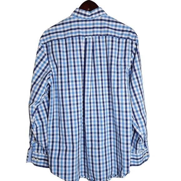 3/$25 IZOD Men's Button Down Shirt Medium - Picture 2 of 5